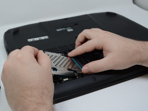 Asus ROG G750JM-BS17N23 Hard Drive Replacement: crwdns2935265:06crwdnd2935265:02crwdnd2935265:02crwdne2935265:0