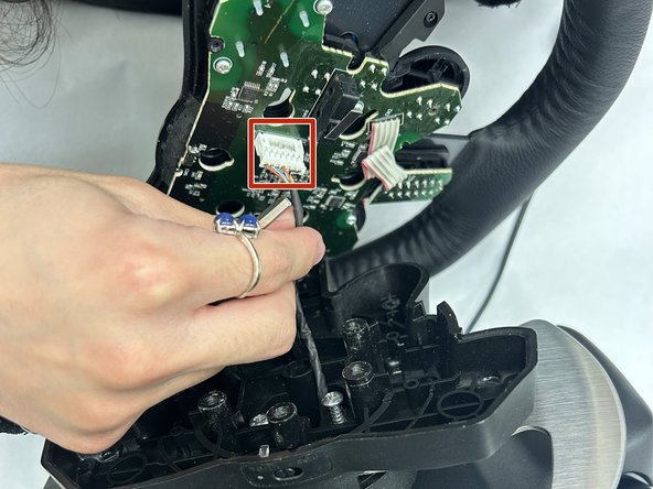 Logitech G29 Driving Force Buttons Replacement: crwdns2935265:02crwdnd2935265:03crwdnd2935265:03crwdne2935265:0