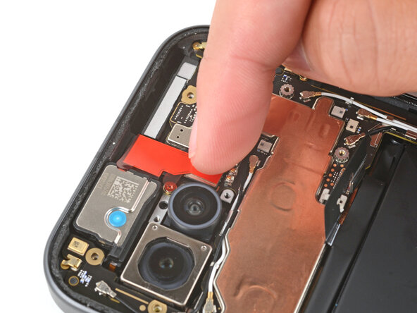 Google Pixel 9a Logic Board Replacement: passo 49, immagine 3 di 3