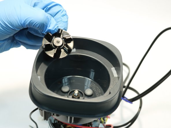 Cuisinart CPB-380 Motor Replacement: crwdns2935265:07crwdnd2935265:02crwdnd2935265:02crwdne2935265:0