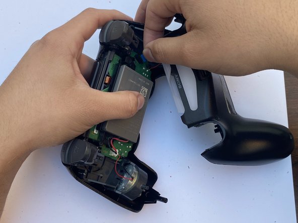 DulaShock 4 CUH-ZCT2 Potentiometer(s) Replacement: crwdns2935265:03crwdnd2935265:02crwdnd2935265:03crwdne2935265:0