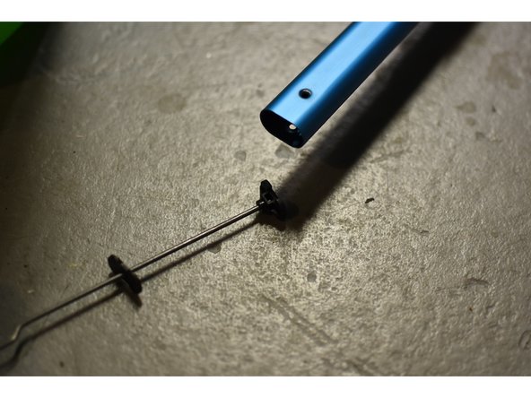 L.L.Bean Rolling Backpack Handle disassembly and lubrication, Remove the handle: crwdns2935265:07crwdnd2935265:03crwdnd2935265:03crwdne2935265:0