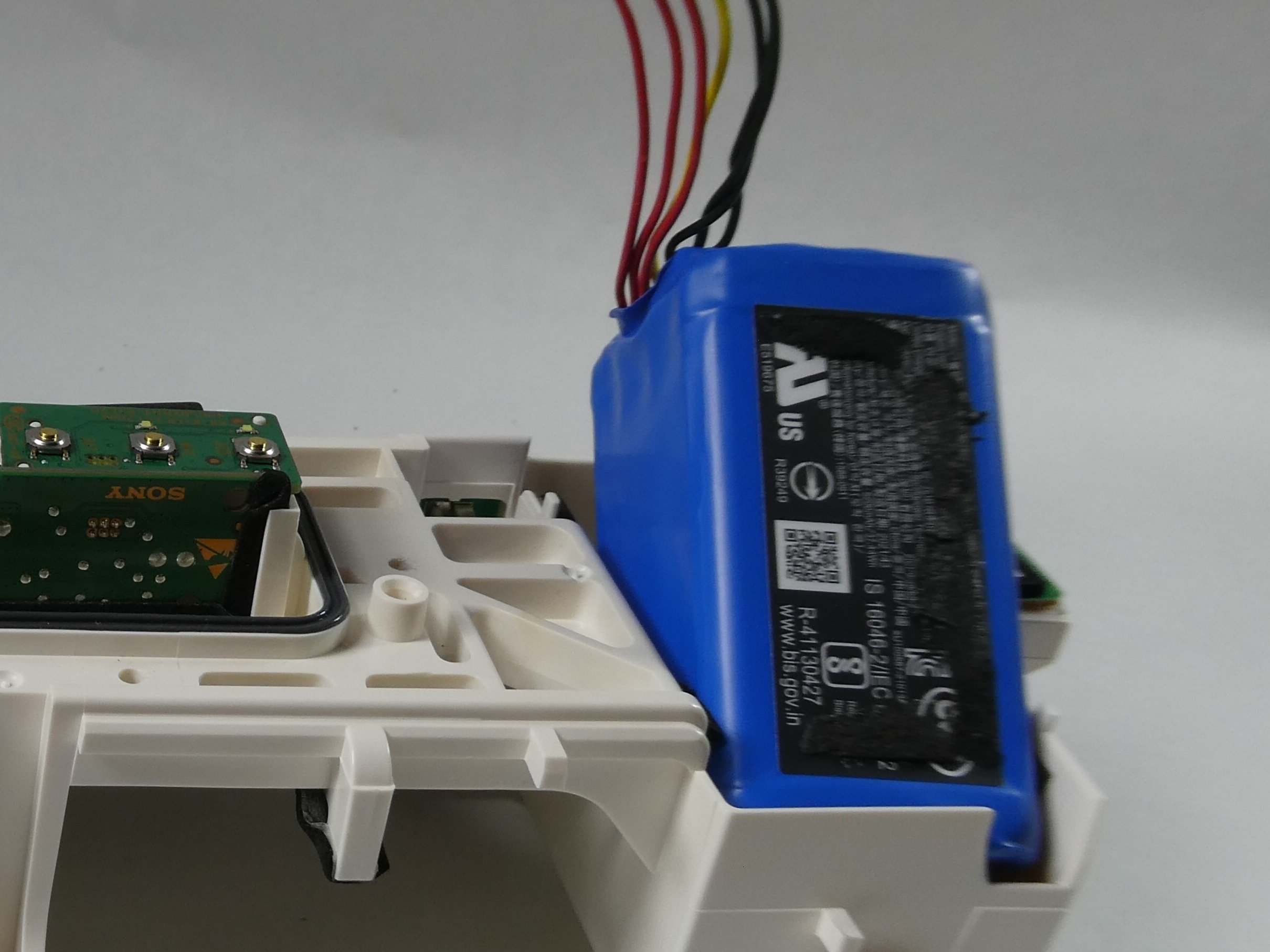 SONY SRS-XB43-B 充電器無し Sony SRS-XB43 - How To Remove The Speaker Grill - YouTube