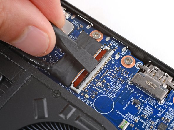 Lenovo ThinkPad P1 Gen 7 Screen Replacement, Disconnect the screen: crwdns2935265:012crwdnd2935265:02crwdnd2935265:03crwdne2935265:0