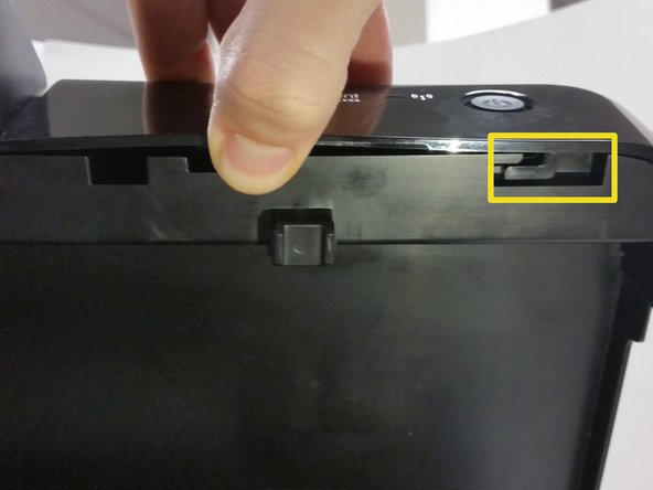 HP Photosmart Premium e-All-in-One C310a Power Button Replacement, Remove the Cover Plate: crwdns2935265:09crwdnd2935265:03crwdnd2935265:03crwdne2935265:0