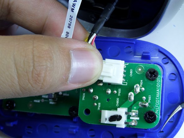 Logitech UE Boombox Speaker Grille Replacement: crwdns2935265:03crwdnd2935265:02crwdnd2935265:03crwdne2935265:0