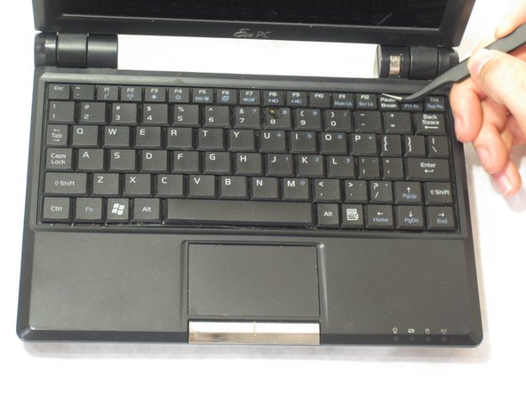 ASUS Eee PC 900HD Clicker Replacement: crwdns2935265:06crwdnd2935265:02crwdnd2935265:02crwdne2935265:0