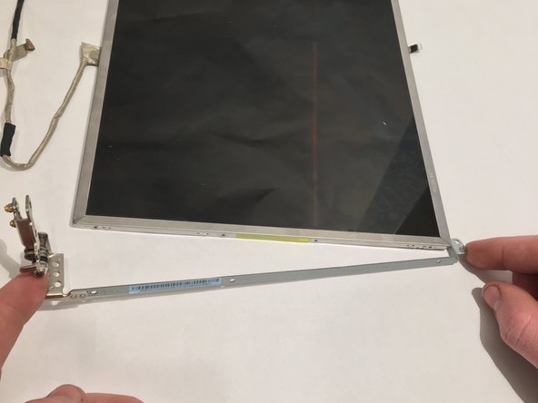 Toshiba Satellite P855-S5312 Hinge  Replacement, Hinge: crwdns2935265:016crwdnd2935265:03crwdnd2935265:03crwdne2935265:0