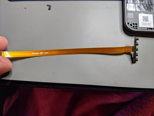 Lenovo Chromebook Duet Teardown, 5-point pogo pins: crwdns2935265:017crwdnd2935265:02crwdnd2935265:02crwdne2935265:0