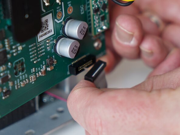 Private Kaffelogic Nano 7/LINK (D-P Serial) Mainboard Replacement, Remove the ribbon connector: step 10, image 2 of 2