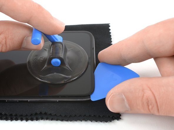 Xiaomi Mi 9 AMOLED & Digitizer Replacement: step 23, image 3 of 3