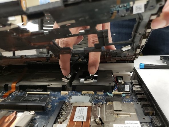 Alienware M18x CD Drive Replacement, CD Drive: crwdns2935265:016crwdnd2935265:03crwdnd2935265:03crwdne2935265:0