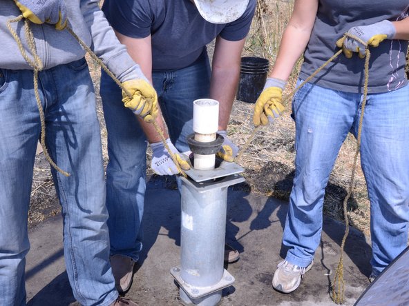 Afridev Casing Pipe Disassembly: crwdns2935265:021crwdnd2935265:02crwdnd2935265:02crwdne2935265:0