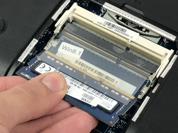 Toshiba Satellite S55t-A5389 RAM Replacement: crwdns2935265:04crwdnd2935265:02crwdnd2935265:02crwdne2935265:0