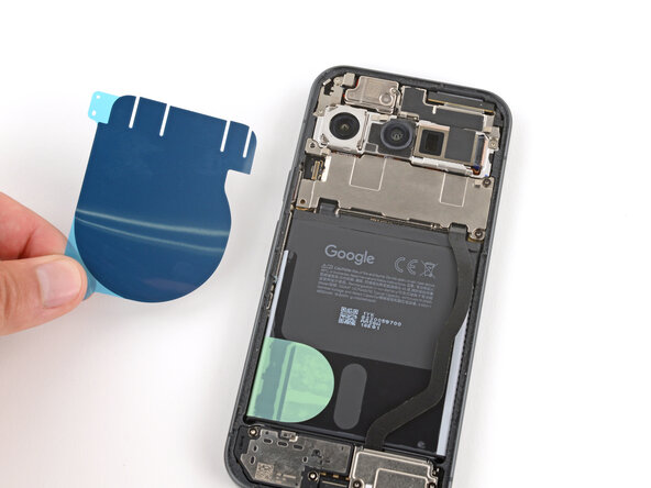 Google Pixel 10 Battery Replacement, Install the graphite sheet: 47 단계, 이미지 3개 중 1개