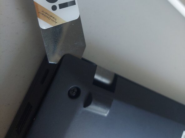 Lenovo ThinkPad T470s Thermal Paste Replacement, Opening the back panel.: crwdns2935265:01crwdnd2935265:02crwdnd2935265:03crwdne2935265:0