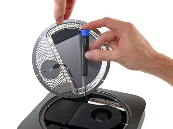 2018年末 Mac mini  天线板更换: 步骤 5 中的图像 2，2