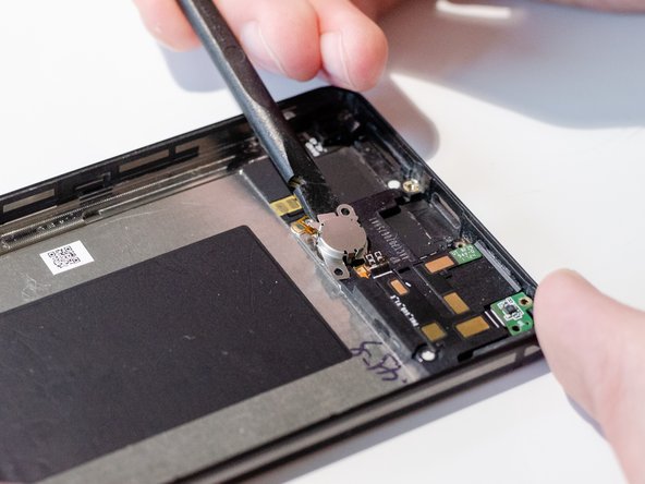 Essential Phone Vibrator Replacement: crwdns2935265:030crwdnd2935265:02crwdnd2935265:02crwdne2935265:0