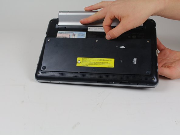 Sony Vaio VPCW211AX Hard Drive Replacement: crwdns2935265:03crwdnd2935265:02crwdnd2935265:02crwdne2935265:0