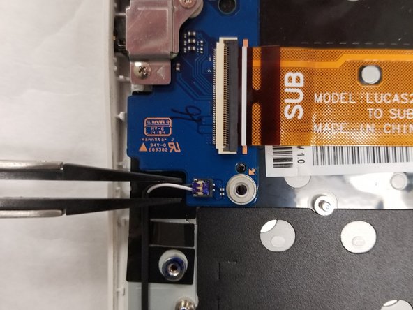 Samsung Chromebook 2 XE503c12 Daughterboard Replacement: step 4, image 2 of 3