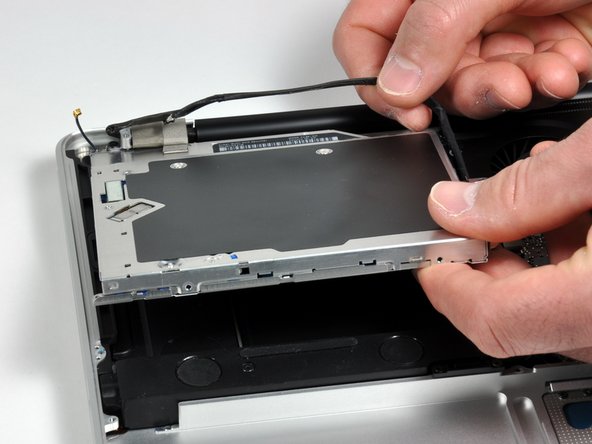 MacBook Pro 17" Unibody Teardown: crwdns2935265:012crwdnd2935265:03crwdnd2935265:03crwdne2935265:0