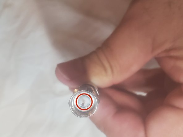 How to Replace a RG-6 Coaxial Cable Connector: crwdns2935265:04crwdnd2935265:03crwdnd2935265:03crwdne2935265:0