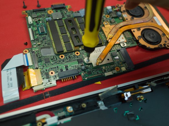 Sony Vaio VPCZ2 CPU Heatsink Fan Assembly Replacement: crwdns2935265:025crwdnd2935265:03crwdnd2935265:03crwdne2935265:0