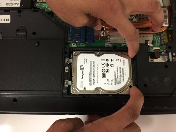 CyberPowerPC Fangbook MS-1763 Hard Drive Replacement: crwdns2935265:04crwdnd2935265:02crwdnd2935265:02crwdne2935265:0