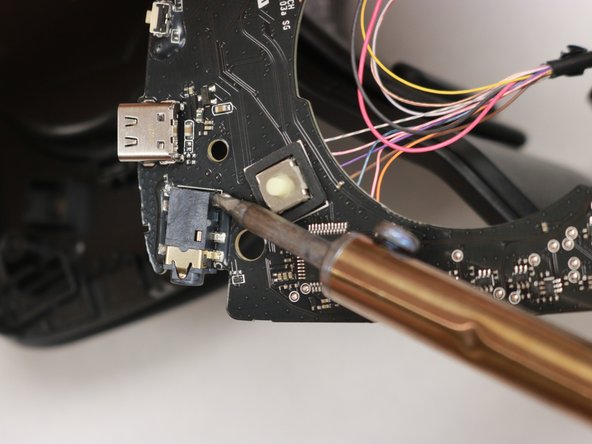 Logitech G733 Microphone Jack Replacement: crwdns2935265:06crwdnd2935265:02crwdnd2935265:02crwdne2935265:0