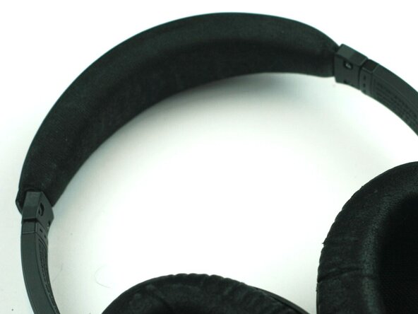 Bose QuietComfort 15 Headband Padding Replacement, Headband Padding: step 1, image 1 of 3