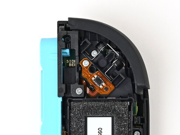 Joy-Con 2 (Left) Joystick Replacement, Remove the screws: crwdns2935265:014crwdnd2935265:02crwdnd2935265:02crwdne2935265:0