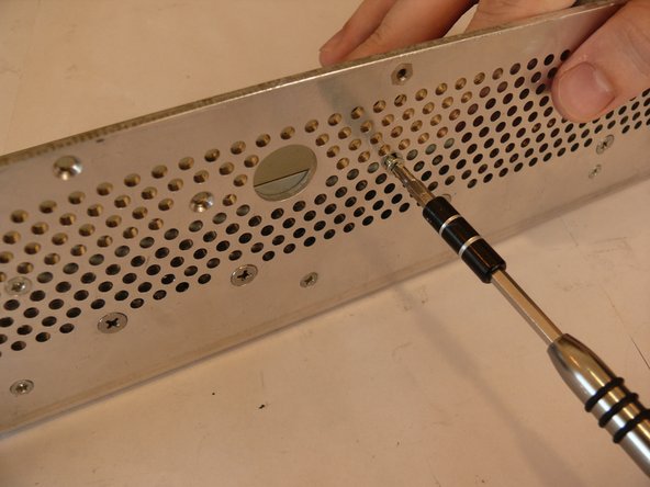 Behringer Eurolive B212D Audio Amplification PCB Replacement: crwdns2935265:09crwdnd2935265:02crwdnd2935265:03crwdne2935265:0