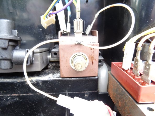 Jura Z Model heat exchanger replacement, Jura Z5 Drain valve magnet: crwdns2935265:012crwdnd2935265:02crwdnd2935265:03crwdne2935265:0