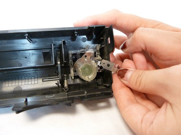 Toshiba HD-A2 Power Button Replacement: crwdns2935265:03crwdnd2935265:02crwdnd2935265:02crwdne2935265:0