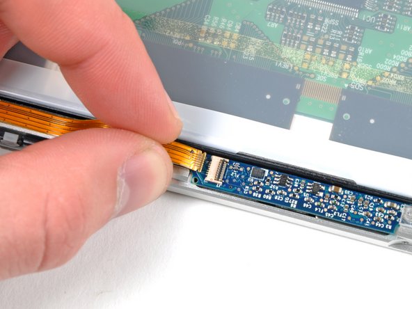 MacBook Pro 17" Models A1151 A1212 A1229 and A1261 LCD Replacement: crwdns2935265:025crwdnd2935265:02crwdnd2935265:03crwdne2935265:0