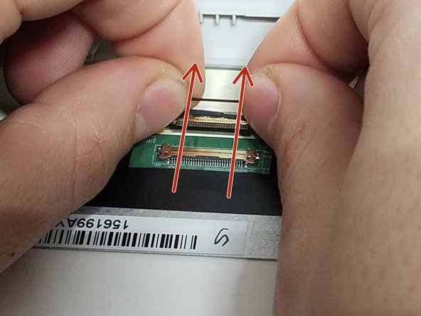 Lenovo IdeaPad 330 Screen Replacement Guide, Removing Screen - Pt2: crwdns2935265:012crwdnd2935265:03crwdnd2935265:03crwdne2935265:0