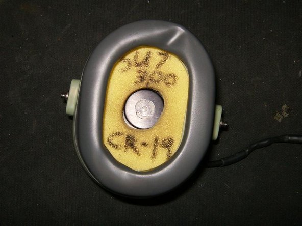 David Clark Over-Ear Headphones Right Dome Replacement: crwdns2935265:03crwdnd2935265:02crwdnd2935265:03crwdne2935265:0