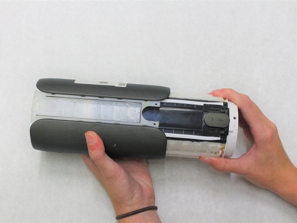 JBL Pulse 2 Battery Replacement: crwdns2935265:09crwdnd2935265:02crwdnd2935265:02crwdne2935265:0