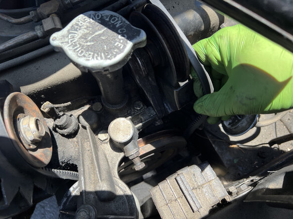 Chevy Corvair Fan Belt Replacement: crwdns2935265:05crwdnd2935265:02crwdnd2935265:03crwdne2935265:0