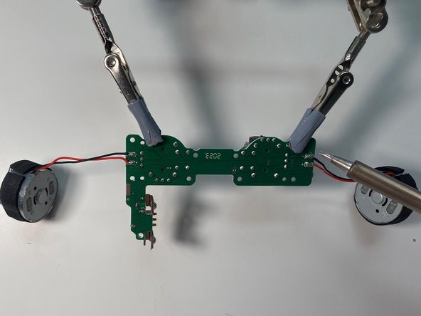 8BitDo SN30 Pro+ Controller Rumble Motors Replacement, Desolder Rumble Motors: шаг 10, изображение 3 из 3