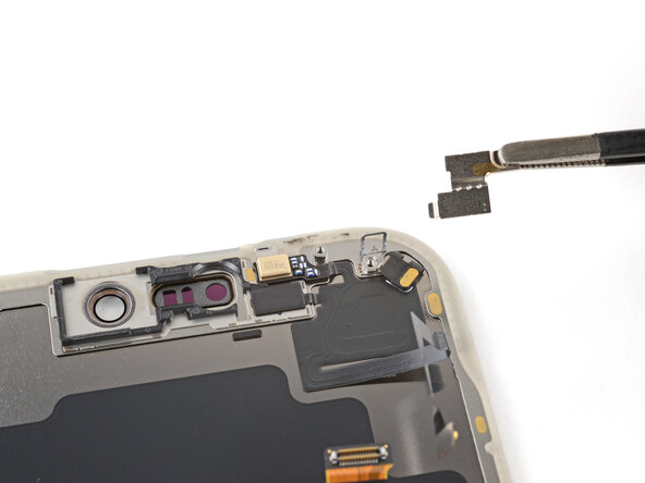 iPhone 17 Pro Max Screen Replacement, Remove the bracket: crwdns2935265:025crwdnd2935265:02crwdnd2935265:02crwdne2935265:0