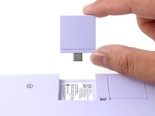 How to Install and Remove Expansion Cards: paso 5, imagen 3 de 3