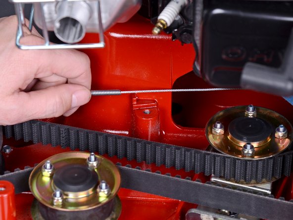 Toro Walk Behind Mowers 21199HD 2018 Brake Cable Replacement: crwdns2935265:017crwdnd2935265:03crwdnd2935265:03crwdne2935265:0