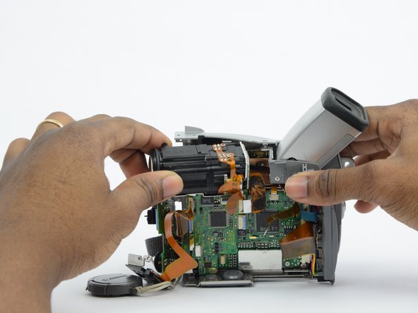 Canon ZR70MC Lens Replacement: crwdns2935265:018crwdnd2935265:02crwdnd2935265:03crwdne2935265:0