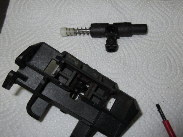 Jura Drainageventil zerlegen, Anleitung 2: crwdns2935265:04crwdnd2935265:02crwdnd2935265:03crwdne2935265:0