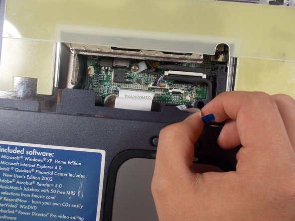 HP Pavilion ze5000 Primary Fan Replacement: crwdns2935265:016crwdnd2935265:02crwdnd2935265:03crwdne2935265:0