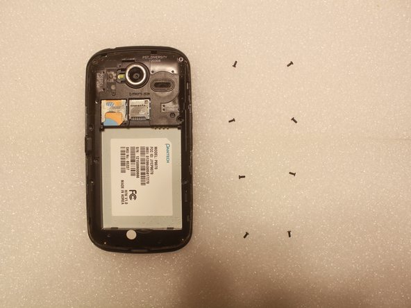 Pantech Burst Motherboard Replacement: crwdns2935265:03crwdnd2935265:03crwdnd2935265:03crwdne2935265:0