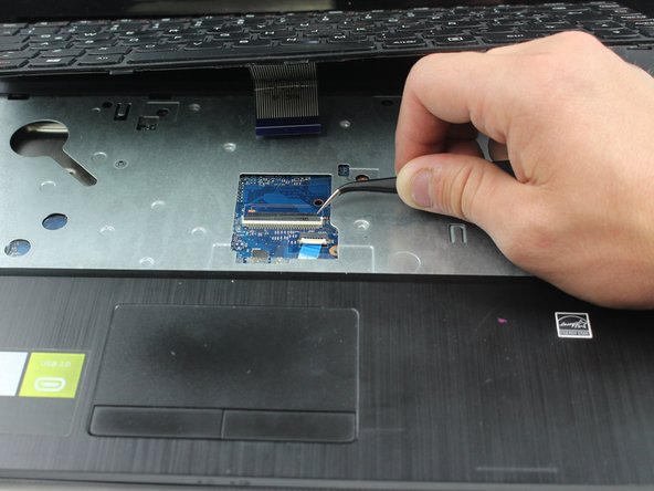 Lenovo G40-30 Speaker Replacement: step 8, image 3 of 3