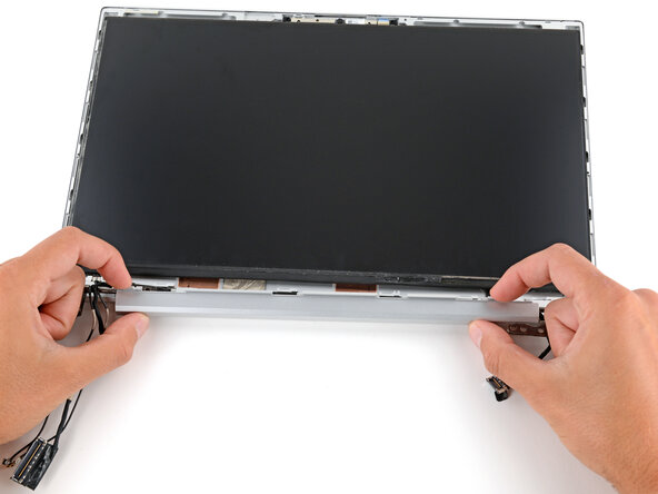 HP EliteBook 845 G7 Display Panel Replacement, Remove the chin cover: crwdns2935265:027crwdnd2935265:02crwdnd2935265:03crwdne2935265:0
