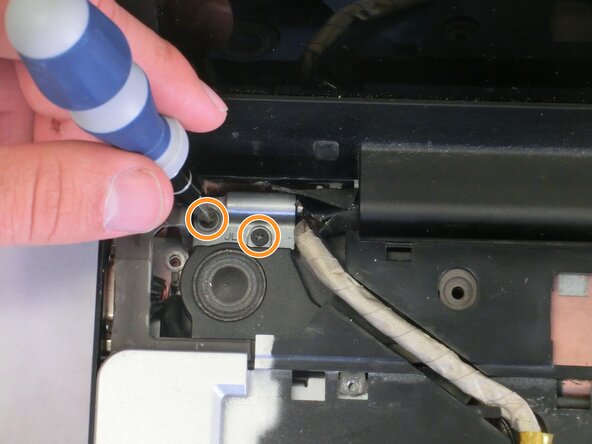 Toshiba Satellite A210 Fan Replacement: crwdns2935265:09crwdnd2935265:02crwdnd2935265:03crwdne2935265:0